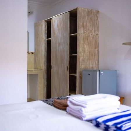 Adi Guest House チャングー エクステリア 写真